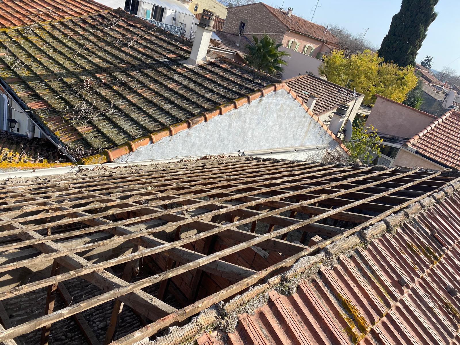 Chantier en cours — toiture à Montpellier